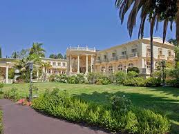 خانه ویلای لاکچری Palazzo di Amore در بورلی هیلز