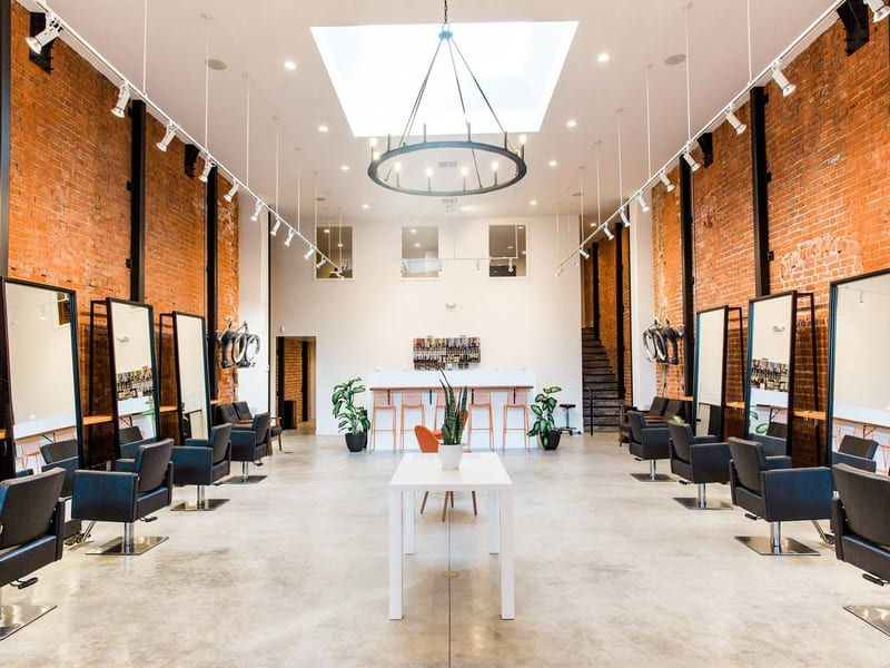 طراحی سالن زیبایی مینیمال