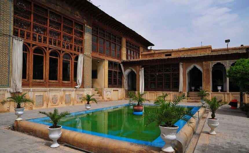 ویژگی های معماری ایرانی