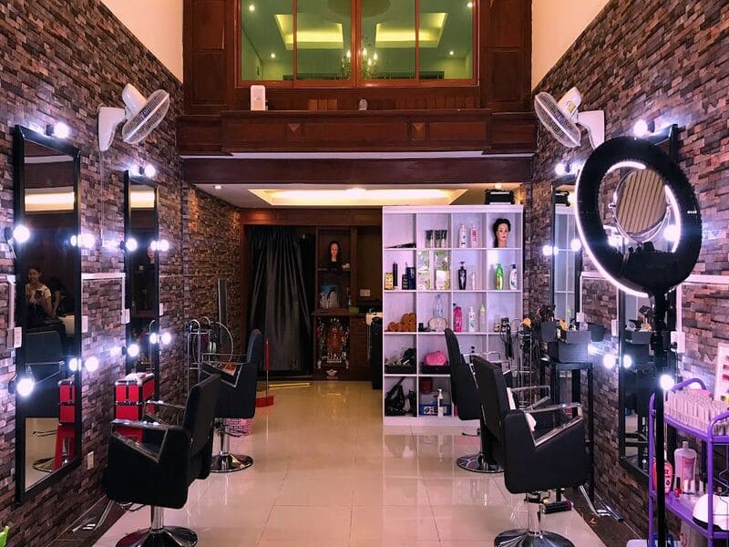 طراحی سالن زیبایی کلاسیک